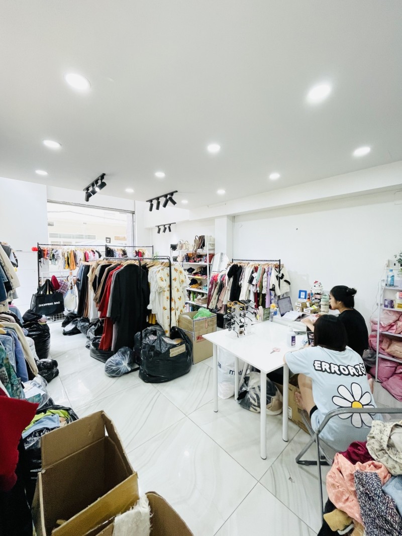 BÁN NHÀ MẶT TIỀN 60M2 4 TẦNG NGANG 4,5M 2 MẶT TIỀN KD ĐỈNH LÊ VĂN DUYỆT  NGỢP BANK GẤP BÁN 9.4 TỶ. - Ảnh 4